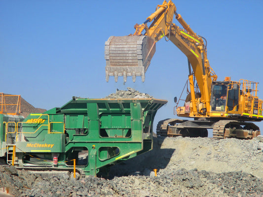 EX0105 - Komatsu PC600LC-8EOSE